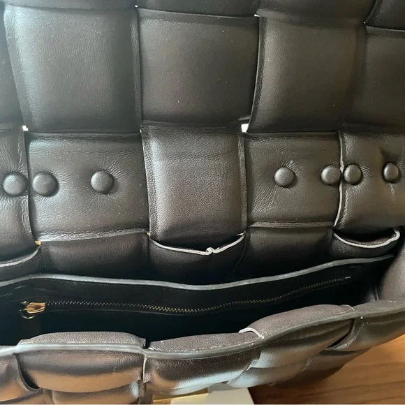 HOST PICK⭐️BOTTEGA VENETA CHAIN CASSETTE BAG -Padded lambskin leather-DARK BROWN - Picture 7 of 16